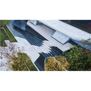鸿运国际 - 长沙鸿运国际·千山里