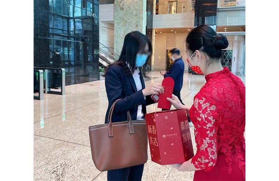鸿运国际 - 鸿运国际2月丨红红火火“犇”新年，，，，，，敲响牛年开门红！