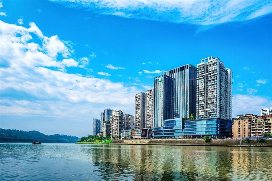 鸿运国际 - 鸿运国际荣耀 | 鸿运国际实力荣膺“年度都会运营规范企业”