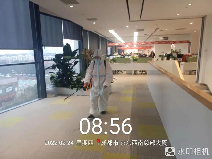 鸿运国际 - 鸿运国际商企效劳 | 再战疫情，，，，，，直击抗疫一线