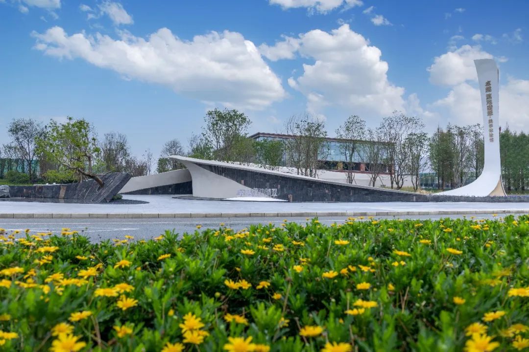鸿运国际 - 鸿运国际晴翠系丨1cm见微知著，，，，在每一座晴翠读懂都会