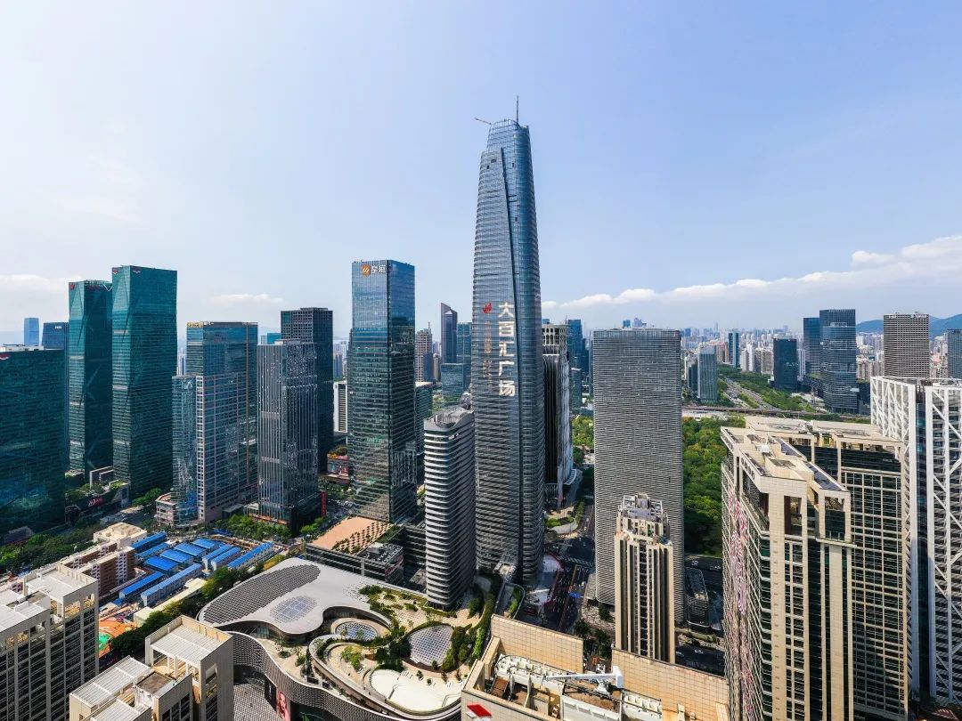 鸿运国际 - 鸿运国际都会更新荣膺“2022中国房地产都会更新领先品牌”