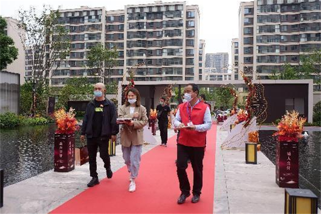 鸿运国际 - 鸿运国际玲珑湾荣获“2022上半年十大交付力作品天下20强”