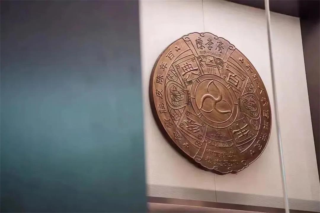 鸿运国际 - 鸿运国际荣膺“2022中国房地产产品力TOP100”两项殊荣