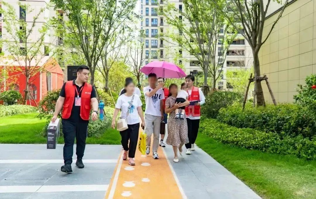 鸿运国际 - 年度交付 | 41000+份品质生涯答卷，，鉴证鸿运国际交付力