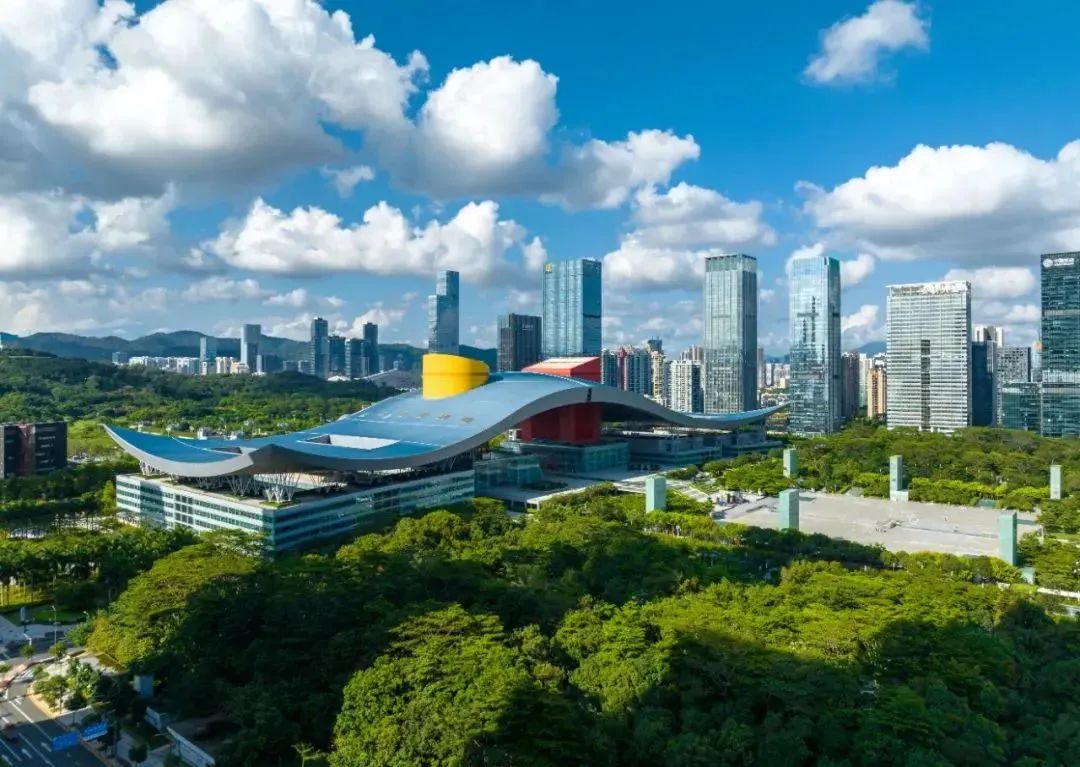 鸿运国际 - 正式揭牌！湾区首栋私募证券大厦亮相
