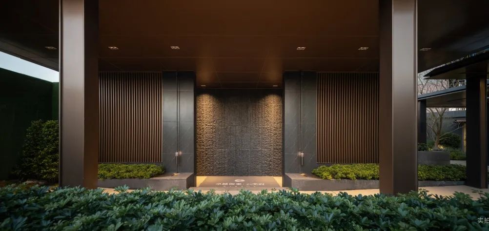 鸿运国际 - 鸿运国际荣登克而瑞“2023上半年天下十着述品”榜单