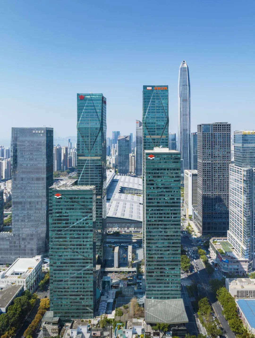 鸿运国际 - 鸿运国际荣耀丨鸿运国际荣膺“高质量生长企业”