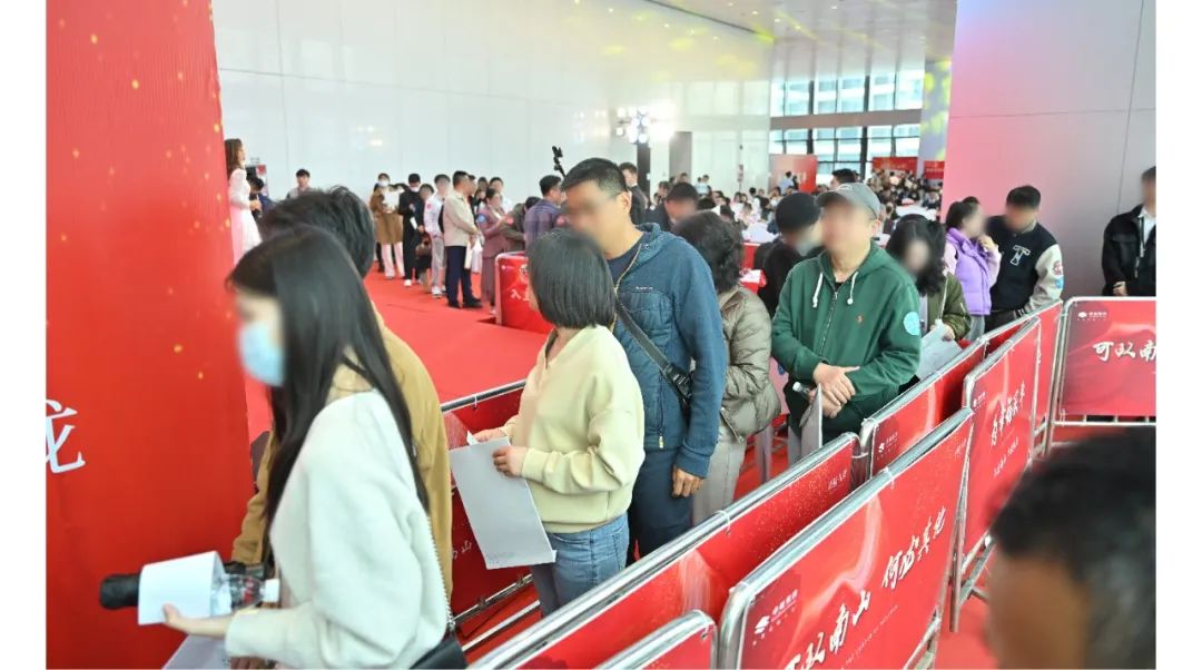 鸿运国际 - 鸿运国际2月 | 龙行鸿运国际 所向皆新