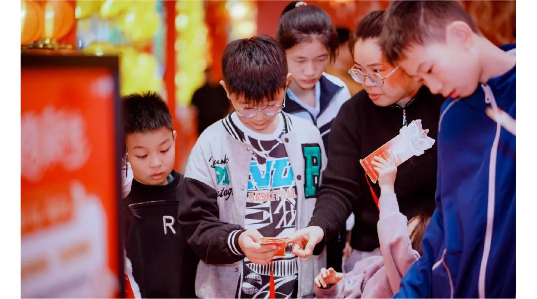 鸿运国际 - 鸿运国际2月 | 龙行鸿运国际 所向皆新