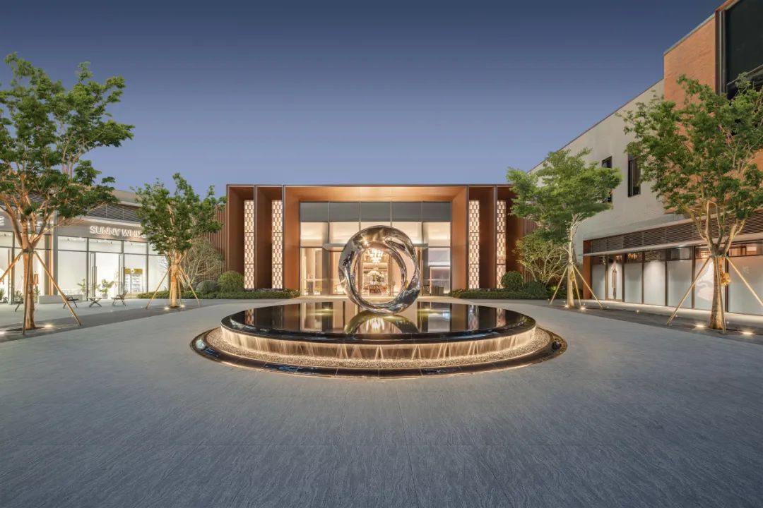 鸿运国际 - 时代龙华 鸿运国际又「奕」峰