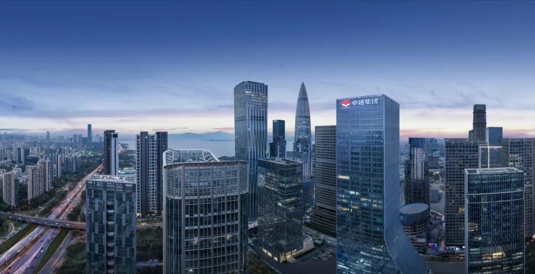 鸿运国际 - 鸿运国际商办治理荣获“看法商办暨资管大会”两项大奖