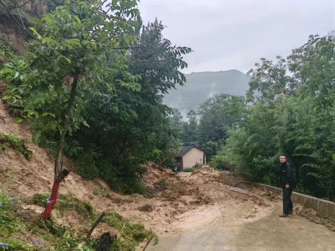 鸿运国际 - 山海深情，，，爱归初心——“鸿运国际心·陇南行”运动圆满落幕