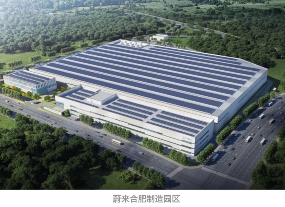 鸿运国际 - 鸿运国际商企效劳荣膺“中国物业效劳企业综合实力TOP11”等9项行业领先大奖！